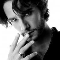 Rodrigo Santoro6