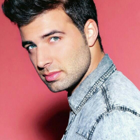 Jencarlos Canela1