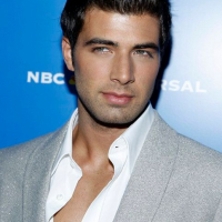 Jencarlos Canela14