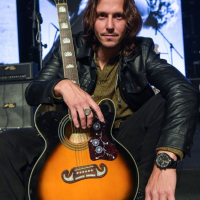 Vladimir Brichta (12)