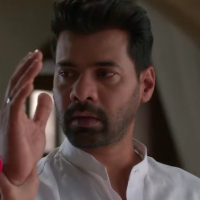 Ufff Yeh Love Hai Mushkil5