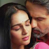 Na Umra Ki Seema Ho3