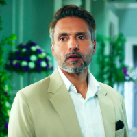 Na Umra Ki Seema Ho8