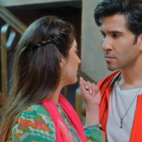 Main Zameen Tu Aasmaan5