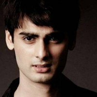 Varun Kapoor3