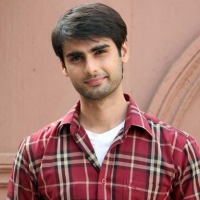 Varun Kapoor7