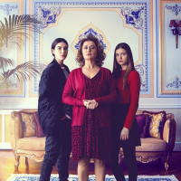 Fazilet Hanim ve Kizlar1