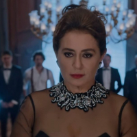 Fazilet Hanim ve Kizlar14