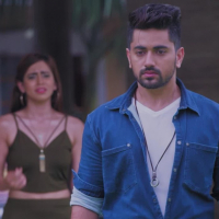 Laal Ishq13