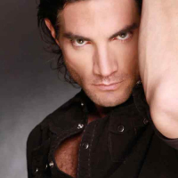 Victor Gonzalez3