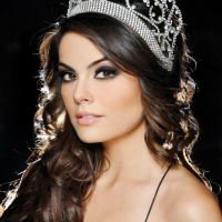 Ximena Navarrete7