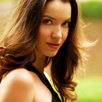 Nathalia Dill2